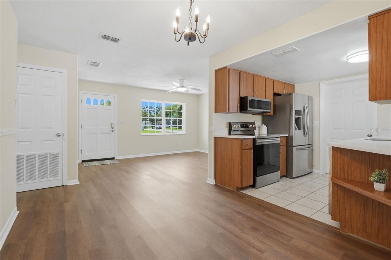 2204 Sandalwood Drive, Fern Park, FL 32730 Photo