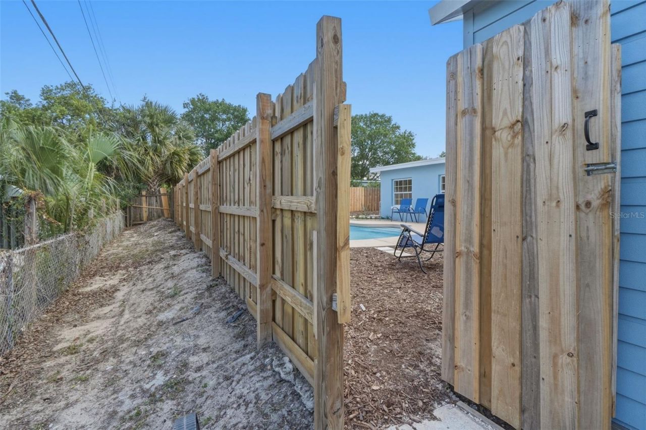 2204 Sandalwood Drive, Fern Park, FL 32730 Photo