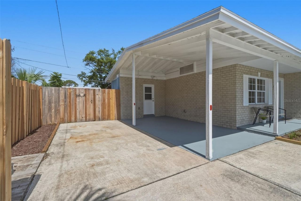2204 Sandalwood Drive, Fern Park, FL 32730 Photo