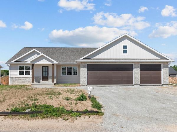 N3975 DEERE DRIVE, Kaukauna, WI 54130