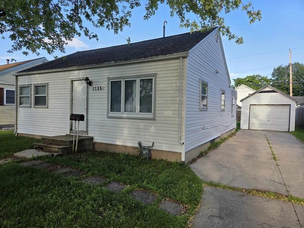 1735 11TH AVENUE, Green Bay, WI 54304