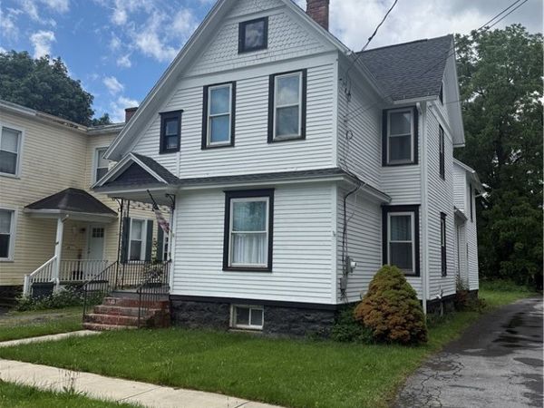21 Burt Avenue , Auburn, NY 13021