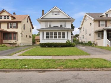 112 Roxborough Road , Rochester, NY 14619