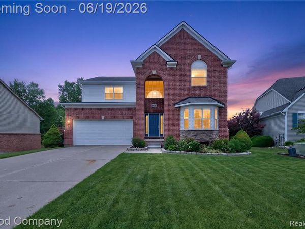 1020 Cross Street, Oxford Twp, MI 48371