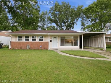 22020 Jerome Street, Oak Park, MI 48237