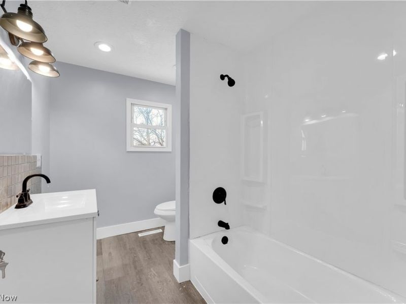 337 Lucas Street, Barberton, OH 44203 Photo 27
