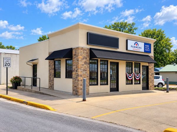 7 S Walnut Street, Pinckneyville, IL 62274