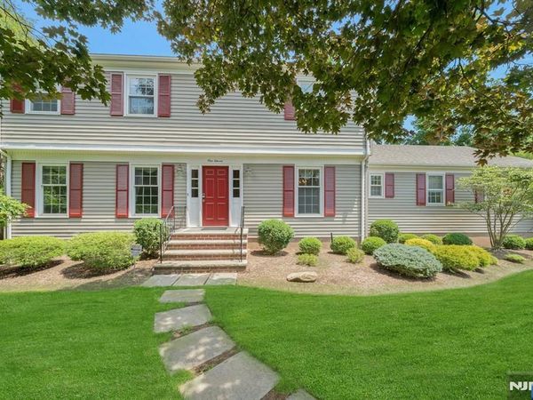 111 Dean Street, HARRINGTON PARK, NJ 07640