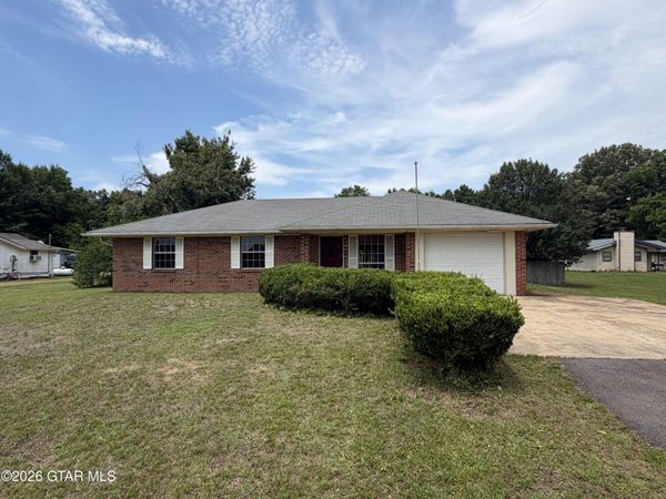 1682 E TVA Road, West Point, MS 39773
