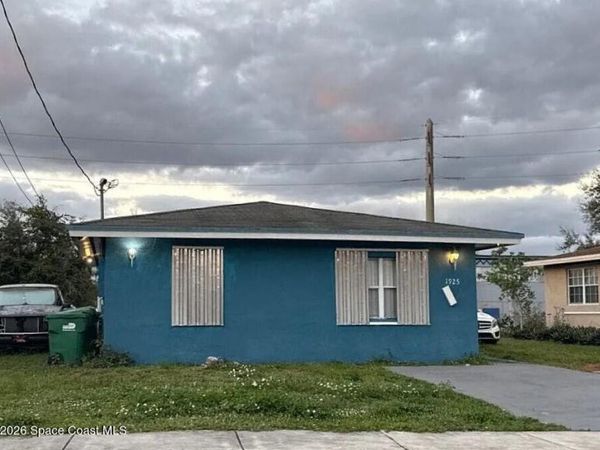 1925 NW 155th Street , Miami Gardens, FL 33056