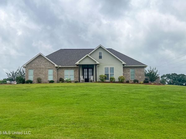 187 Sandra Parker Drive, Lucedale, MS 39452