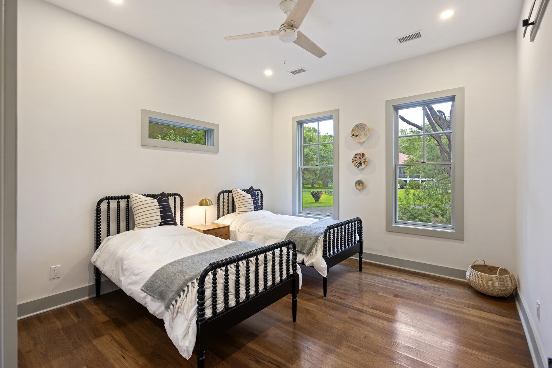 153 Tarbell Lane Photo 24