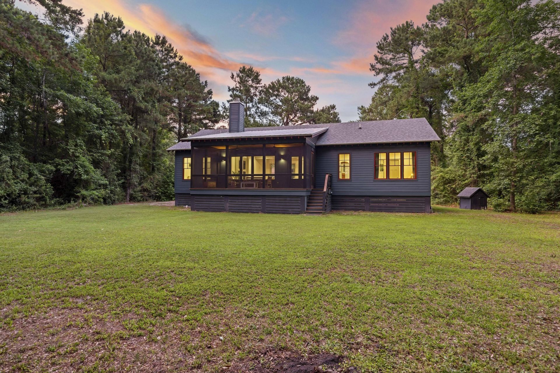 153 Tarbell Lane Photo 34