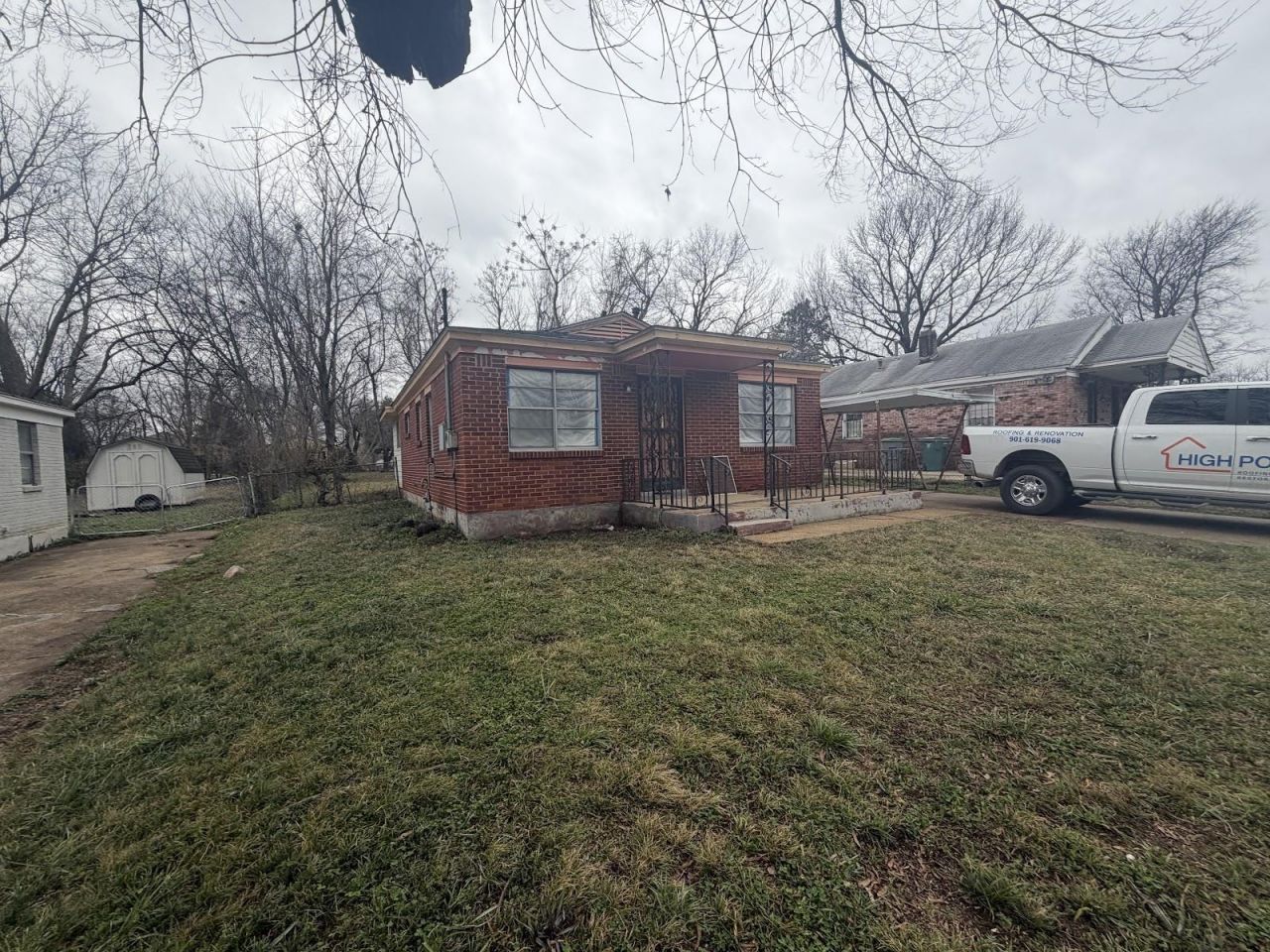2483 Hanwood Rd, Memphis, TN 38108 Main Photo
