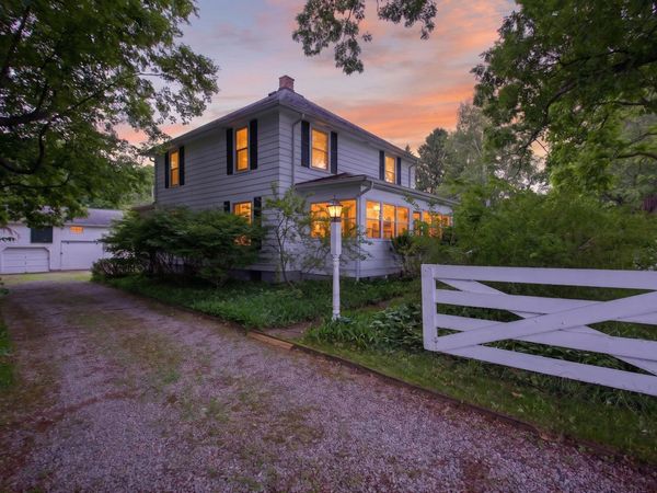 1123 N Clark Street, Albion, MI 49224