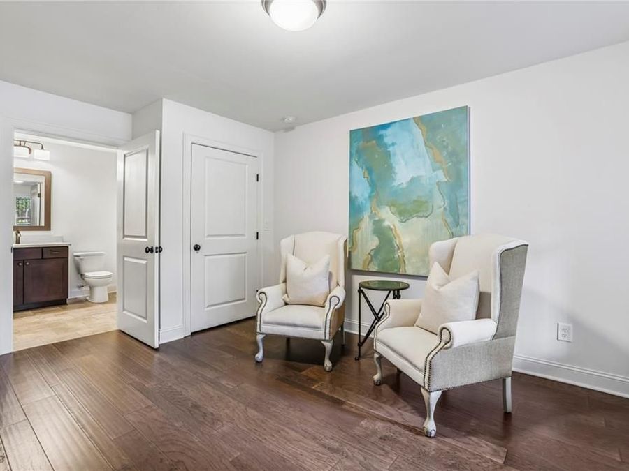 Property Image 38