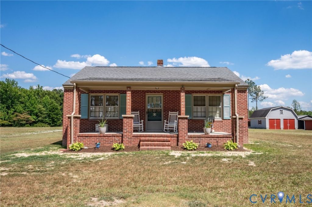 2487 Doyles Lake Road, Emporia, VA 23847 Main Photo