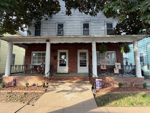 33 Pulaski Street, Kingston, PA 18704