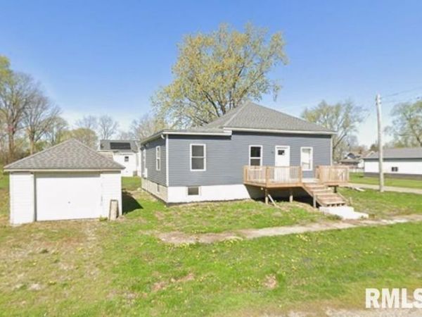 306 S Alkire Street, Greenview, IL 62642