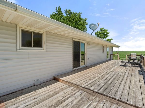 1332 County Road, Monroe, IA 50170