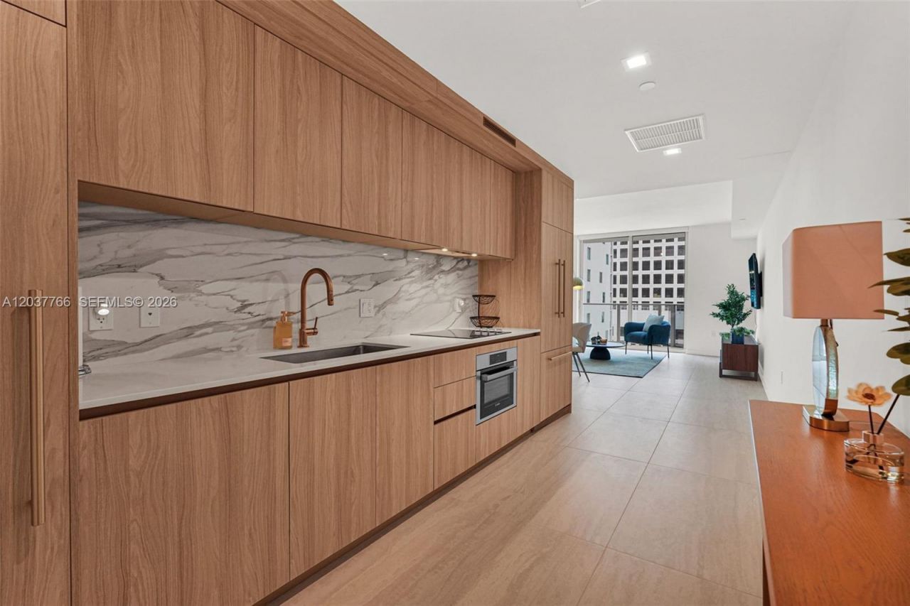 77 SE 5th St , Unit 3714, Miami, FL 33131 Photo