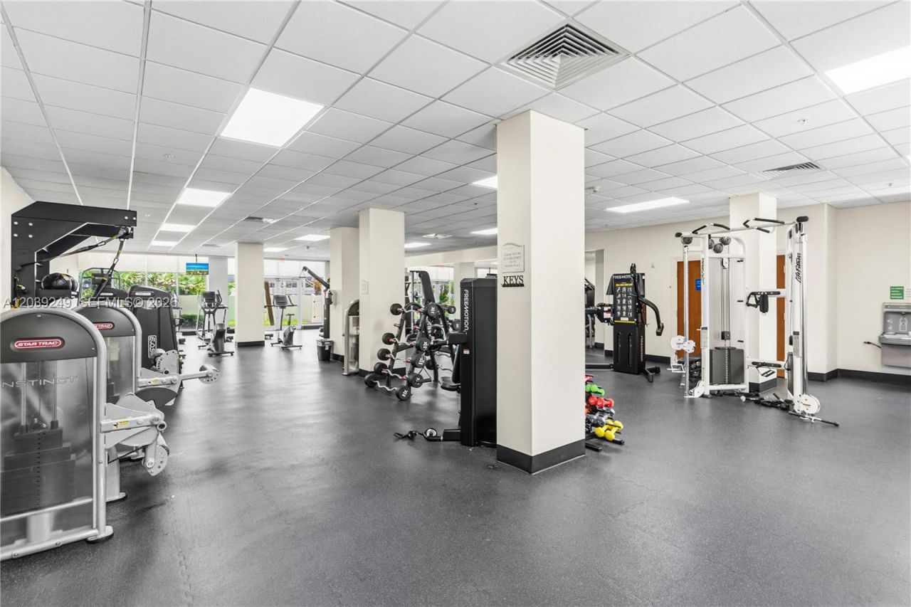 3001 S Ocean Dr, Unit 1023, Hollywood, FL 33019 Photo