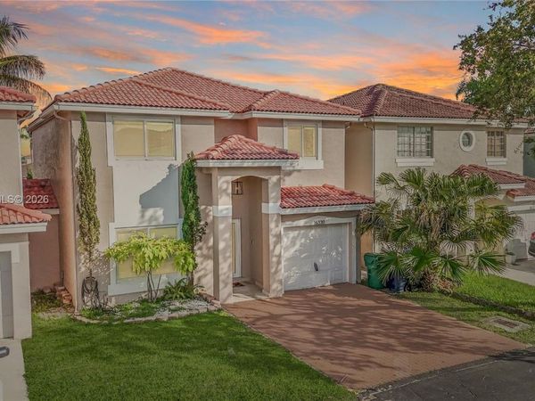 16330 SW 102nd St , Miami, FL 33196
