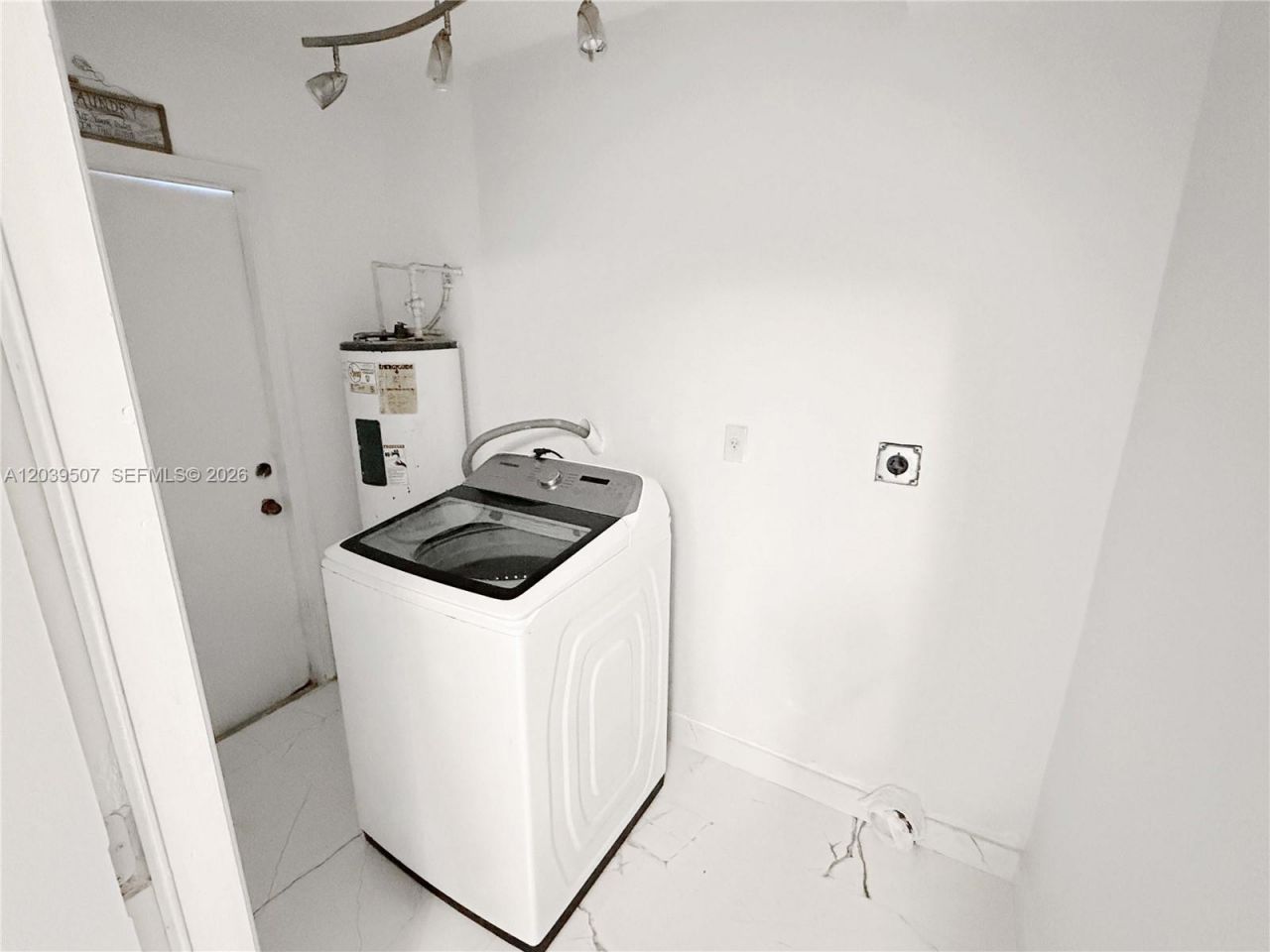 16330 SW 102nd St , Miami, FL 33196 Photo