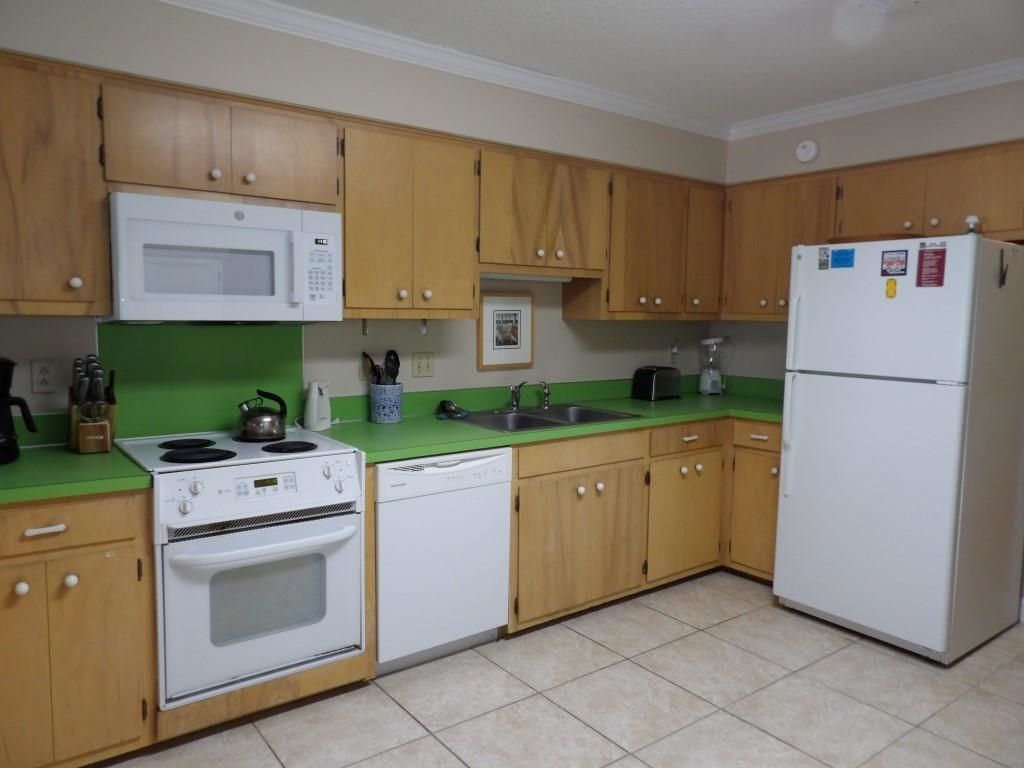 4005 S Ocean Blvd.  Photo 4