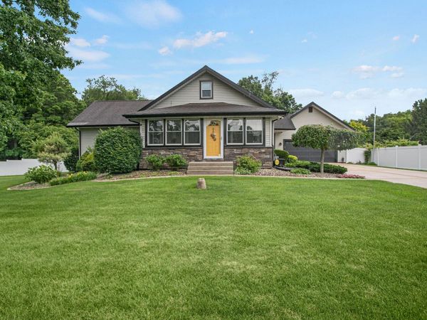 18342 State Line Road, South Bend, IN 46637