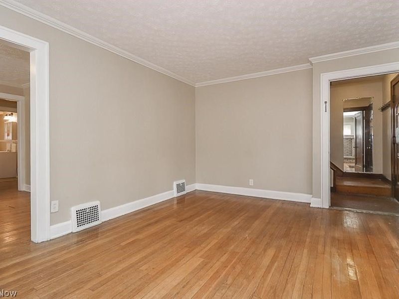 3554 Raymont Boulevard , University Heights, OH 44118 Photo 5