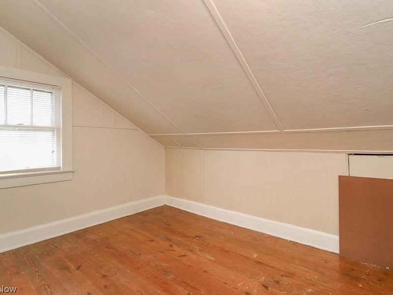 3554 Raymont Boulevard , University Heights, OH 44118 Photo 9