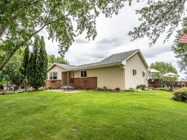 24854 Lewiston Boulevard, Hampton, MN 55031