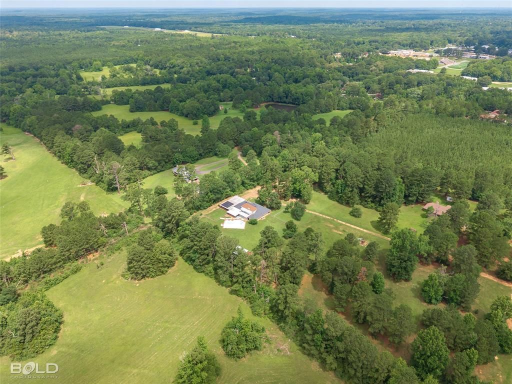 113 Rebel Rd , Vivian, LA 71082 Main Photo