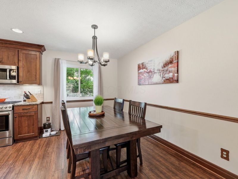 3858 Cypress Creek Drive, Columbus, OH 43228 Photo 10