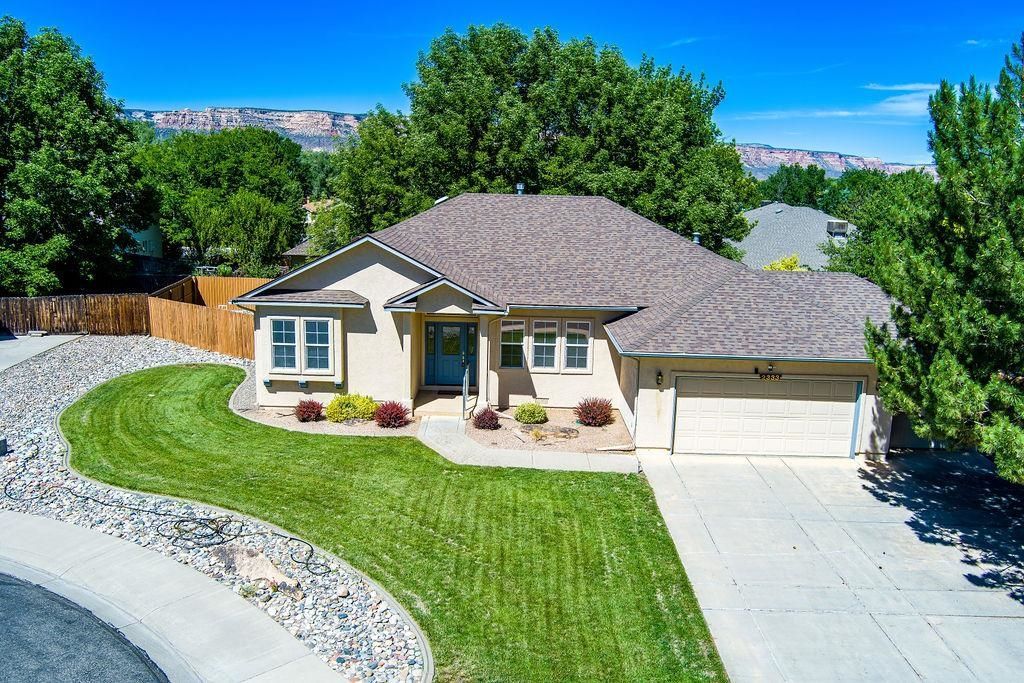 2333 S Eagle Point Court, Grand Junction, CO 81507 Main Photo