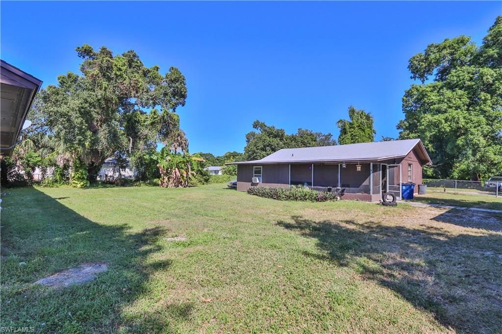 102 3rd St , Fort Myers, FL 33907 Photo