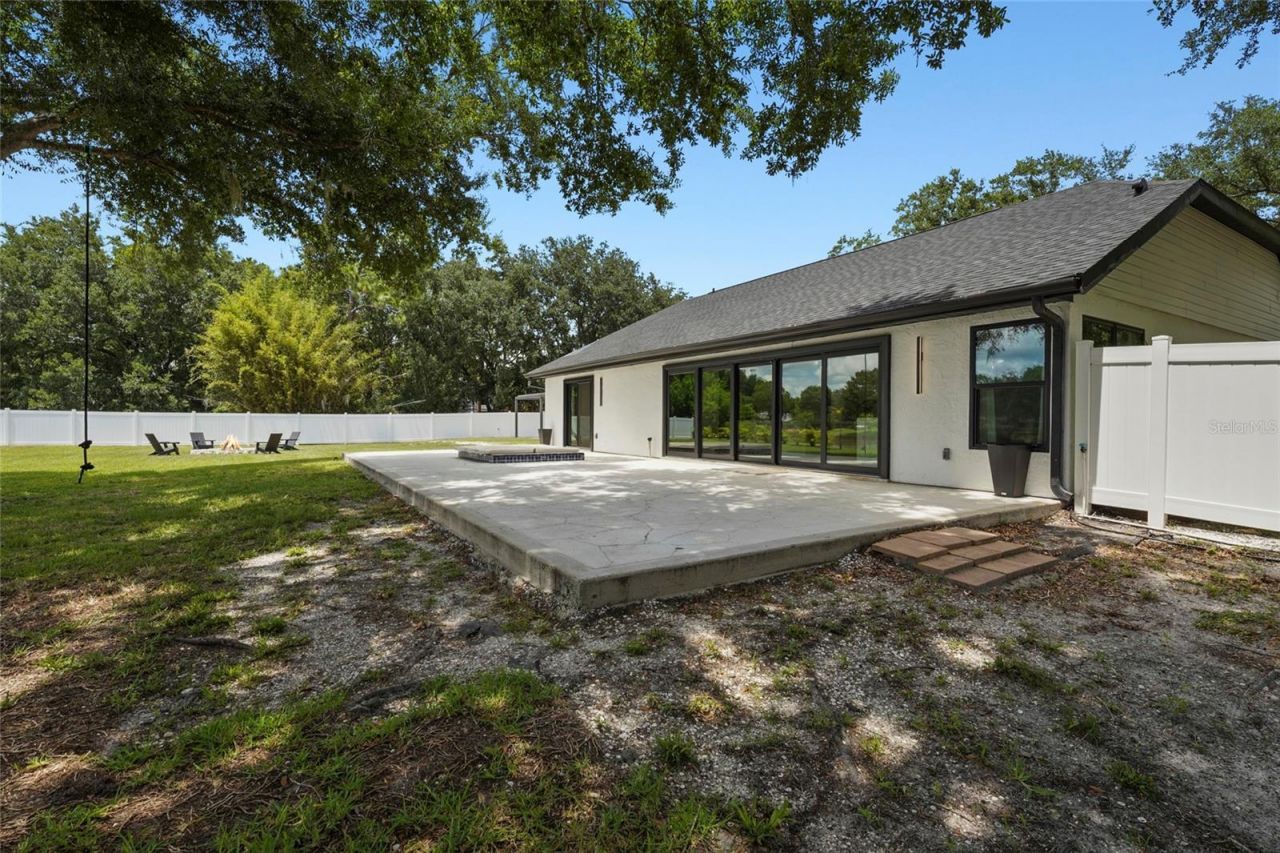 906 136th Street E, Bradenton, FL 34212 Photo