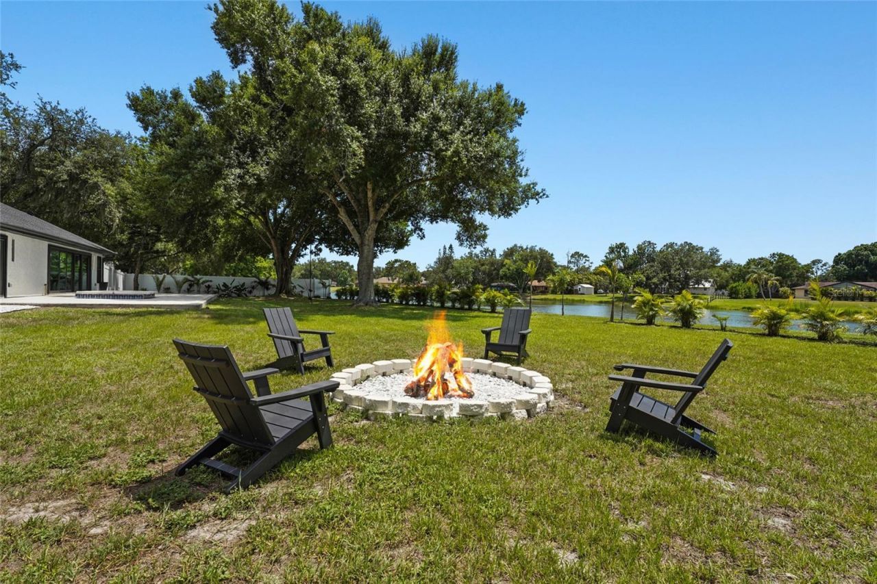 906 136th Street E, Bradenton, FL 34212 Photo