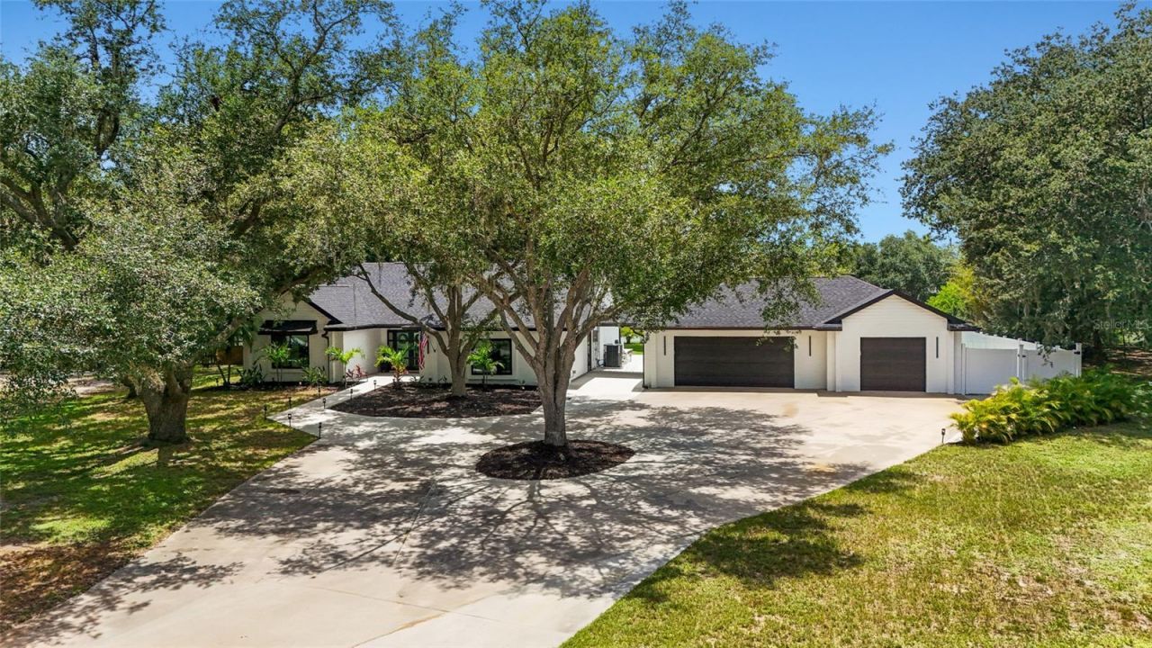 906 136th Street E, Bradenton, FL 34212 Photo