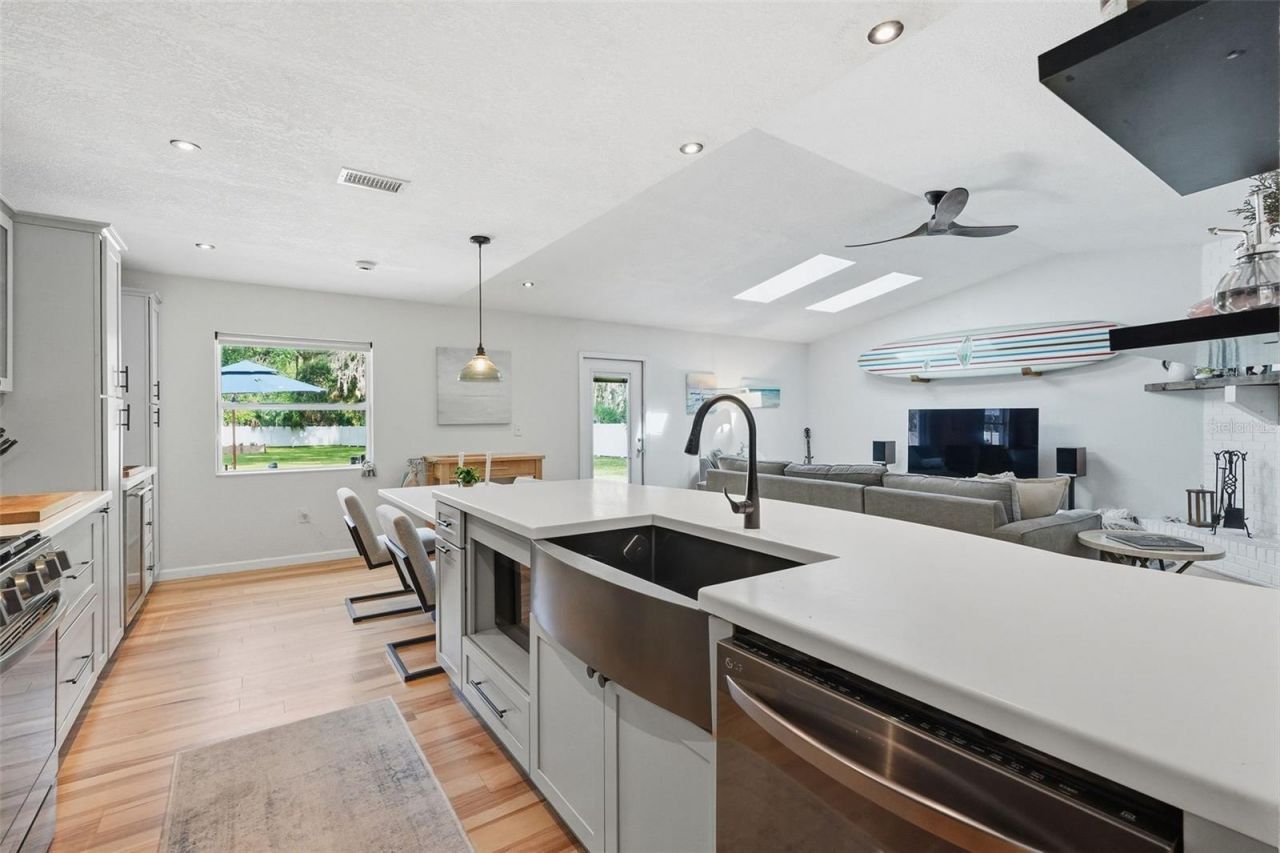 18909 Jebert Drive, Aripeka, FL 34679 Photo