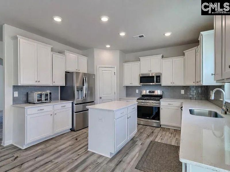 236 Shadowbrook Way  Photo 4