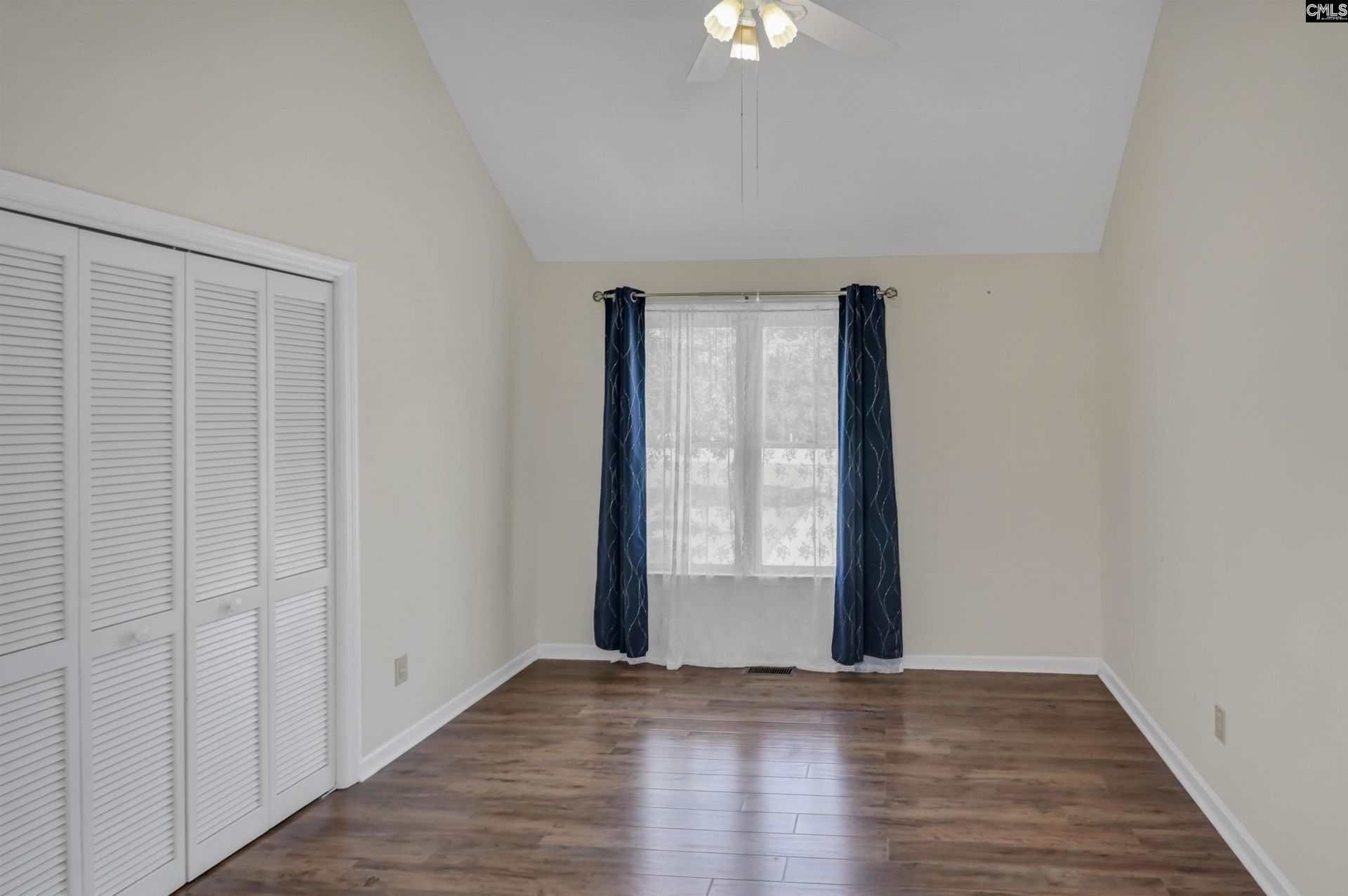 1158 Nazareth Road  Photo 17