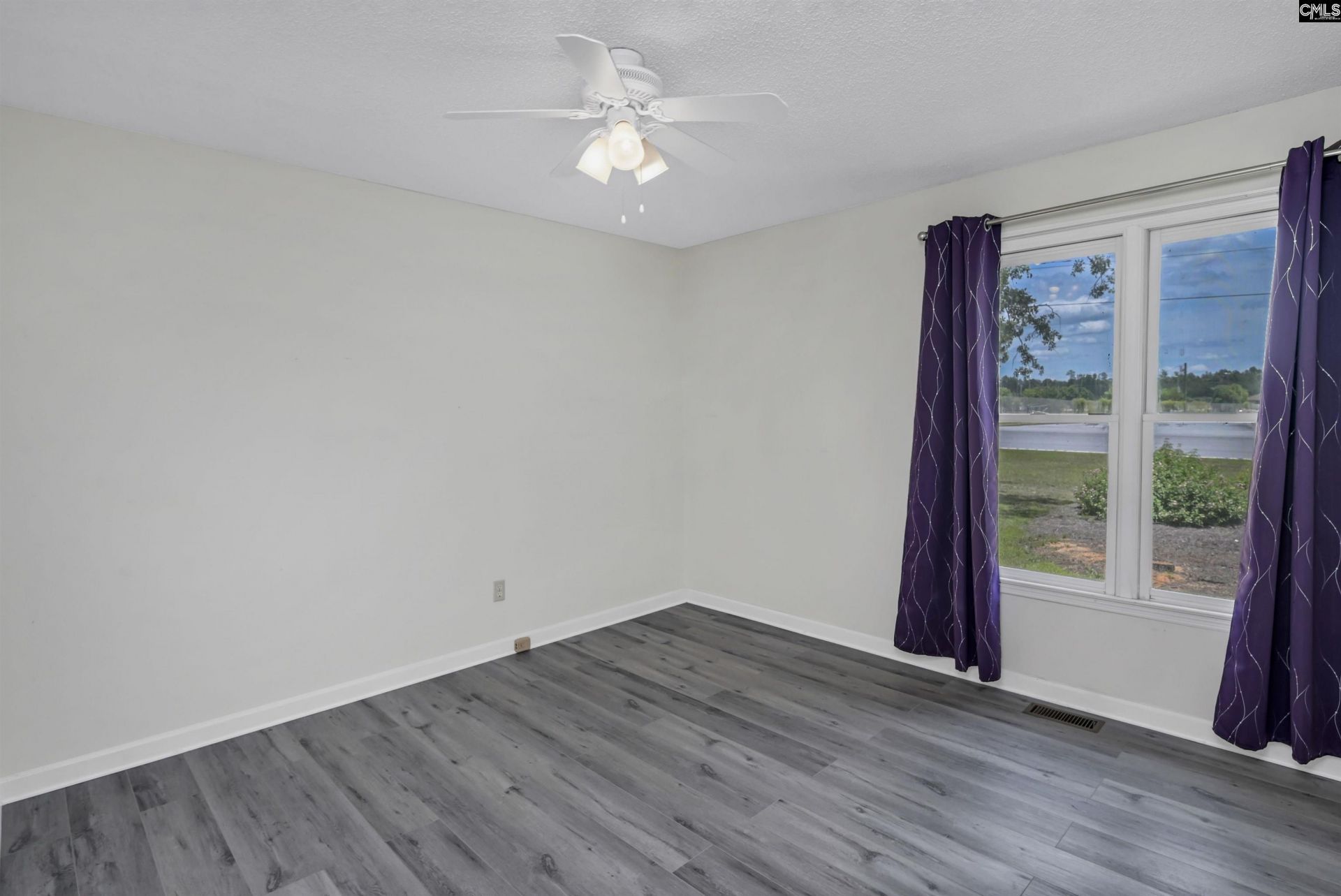 1158 Nazareth Road  Photo 21