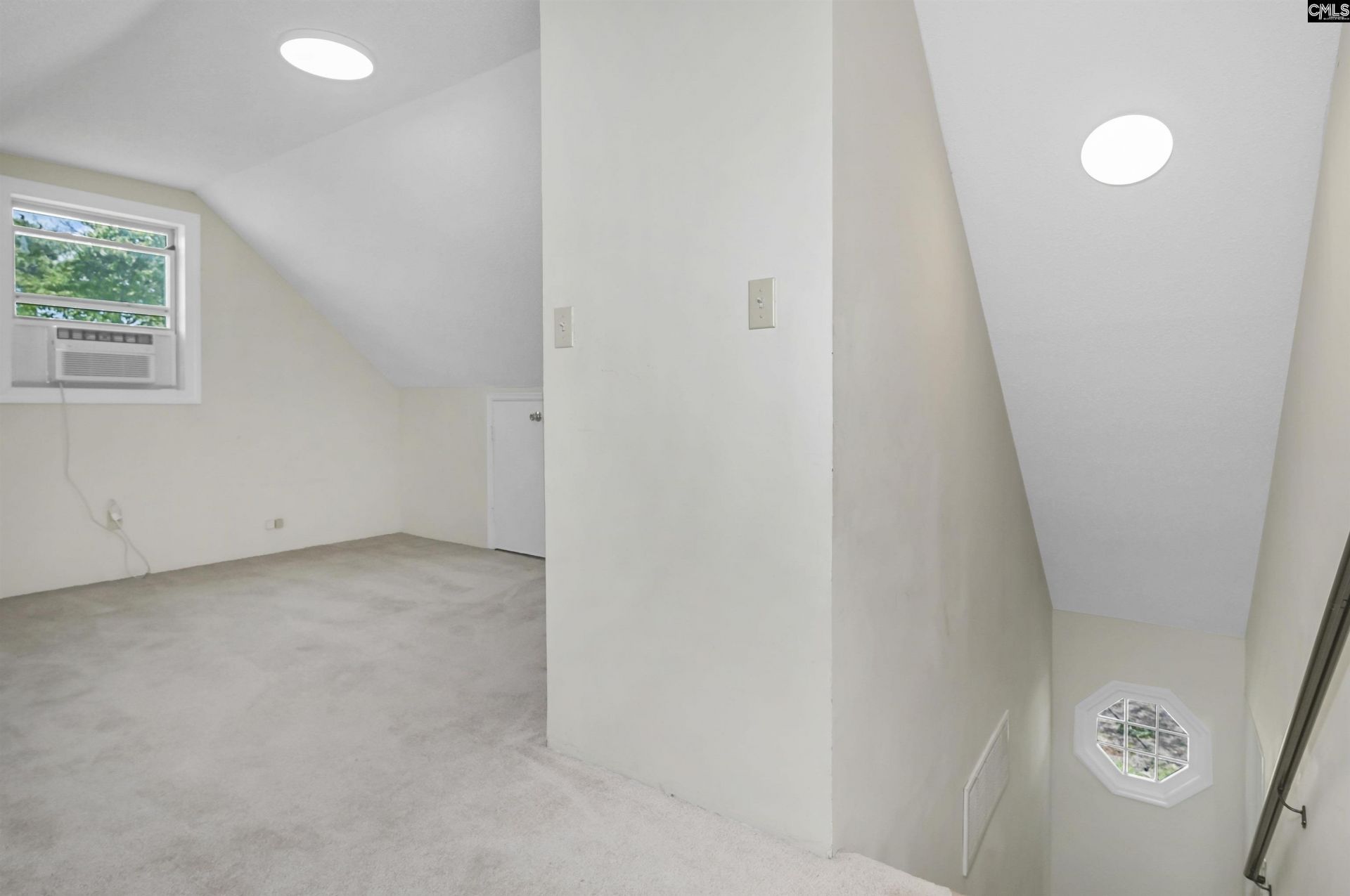 1158 Nazareth Road  Photo 27