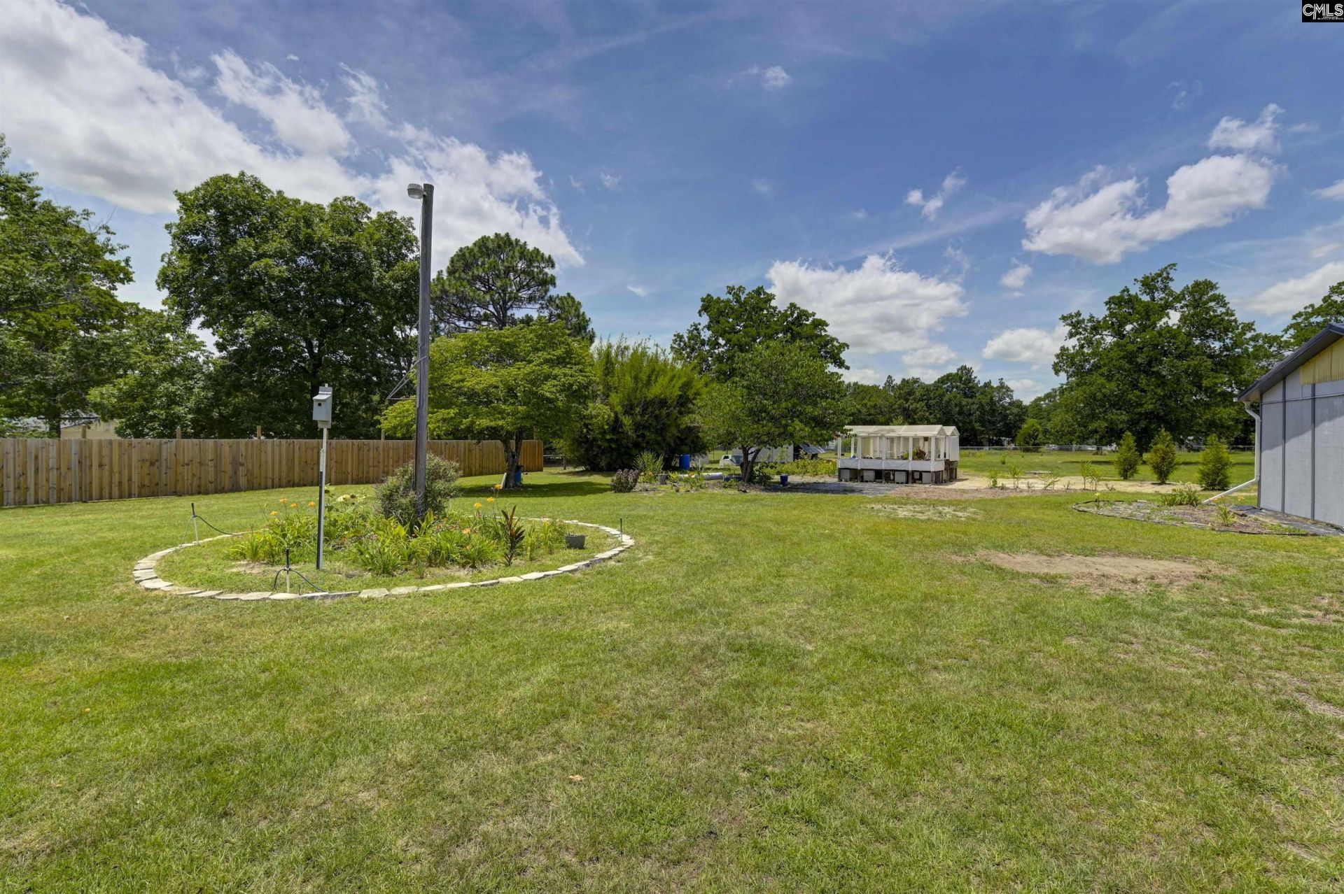 1158 Nazareth Road  Photo 32