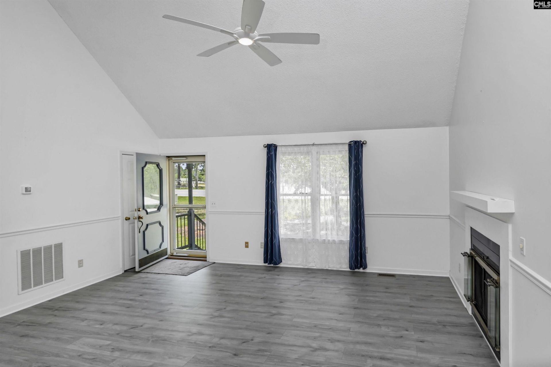 1158 Nazareth Road  Photo 6
