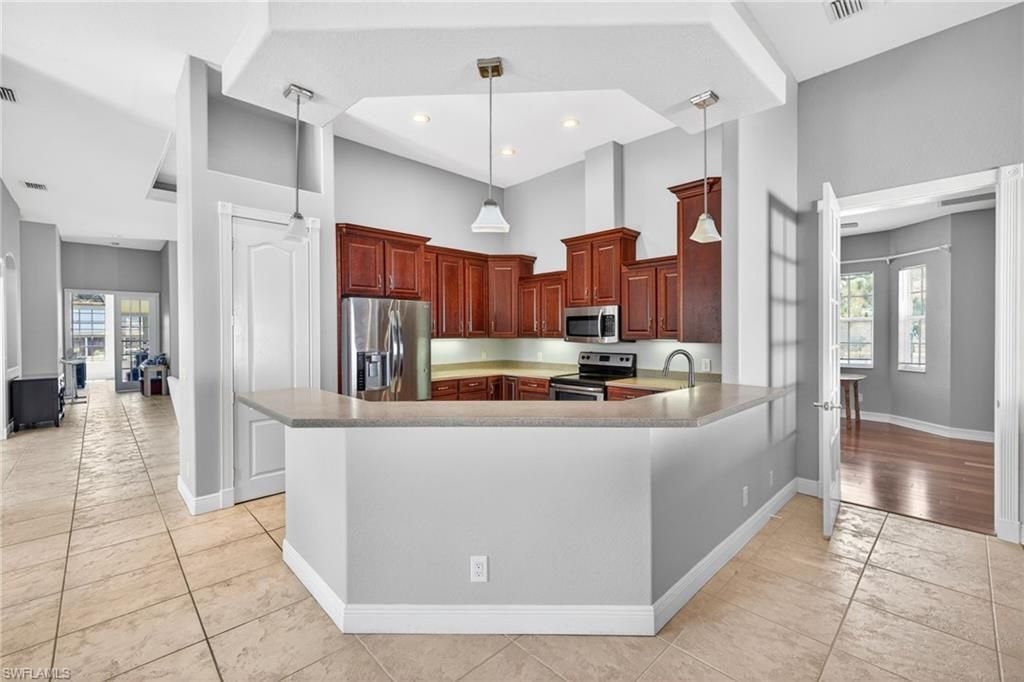 27001 Harbor Dr, Bonita Springs, FL 34135 Photo
