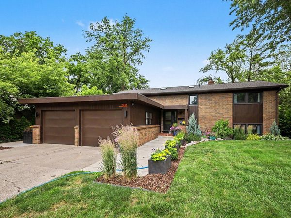 2235 Boston Street SE, East Grand Rapids, MI 49506