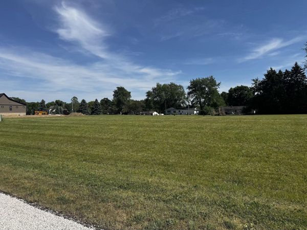 6 Wheatland Drive, Tecumseh, MI 49286